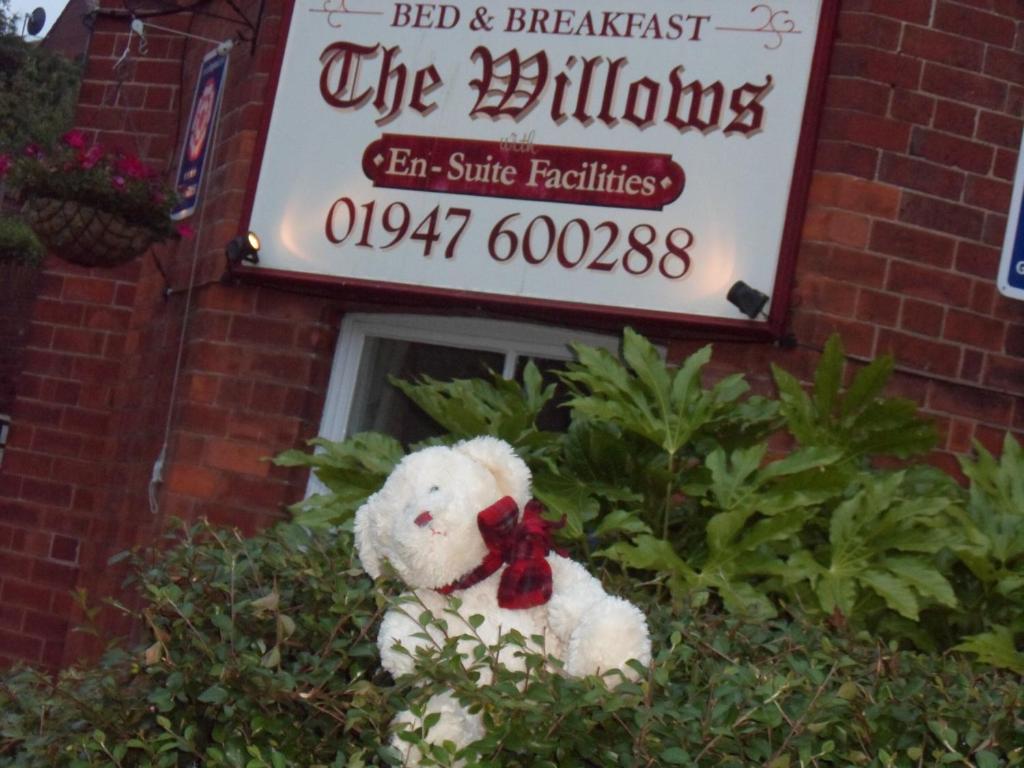 The Willows Whitby Exterior photo